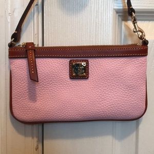 Dooney and Bourke baby pink clutch wallet